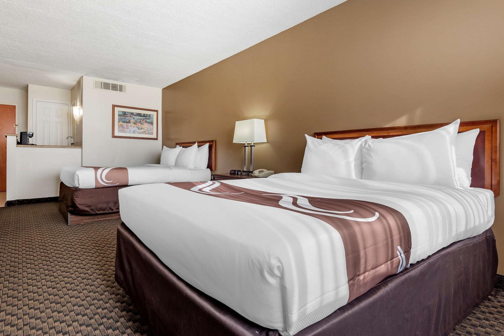 Quality Inn & Suites Vestal Binghamton Near University Exterior foto